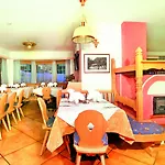 Maria Hotel