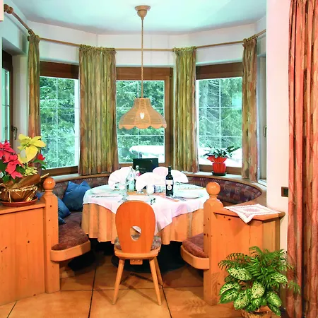 Maria 3* 卡纳泽伊