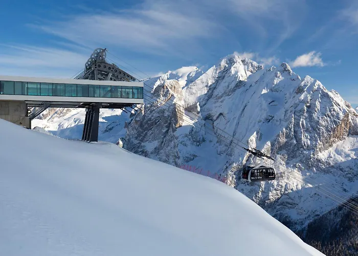 Maria 3* 卡纳泽伊